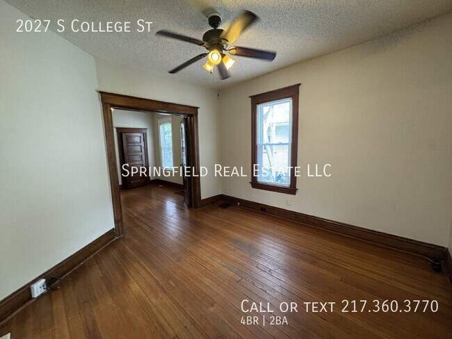Foto del edificio - 2027 S College St