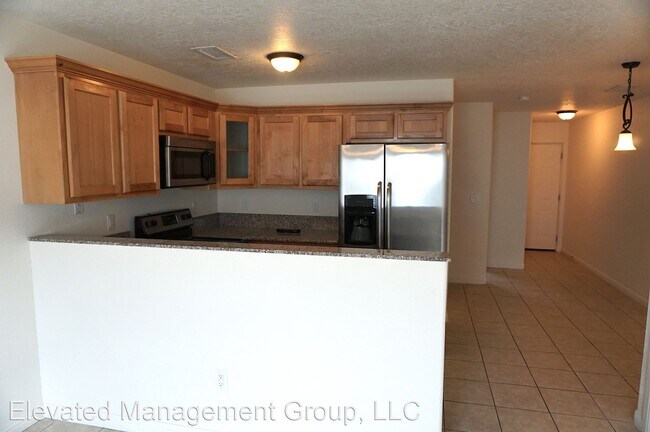 Foto del edificio - 200 San Clemente Ave NW