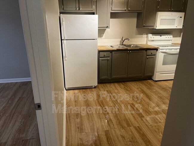Foto del edificio - 118A N Poole St