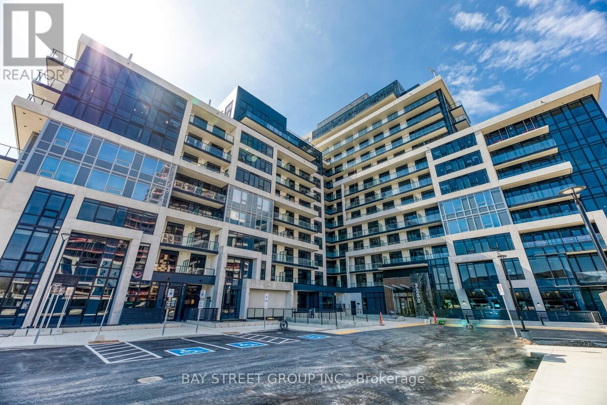 Photo principale - 3200-3200 William Coltson Ave