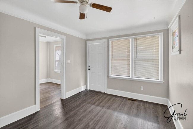 Building Photo - 14541 Kentfield St