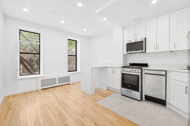 Foto del edificio - 27 W 84th St