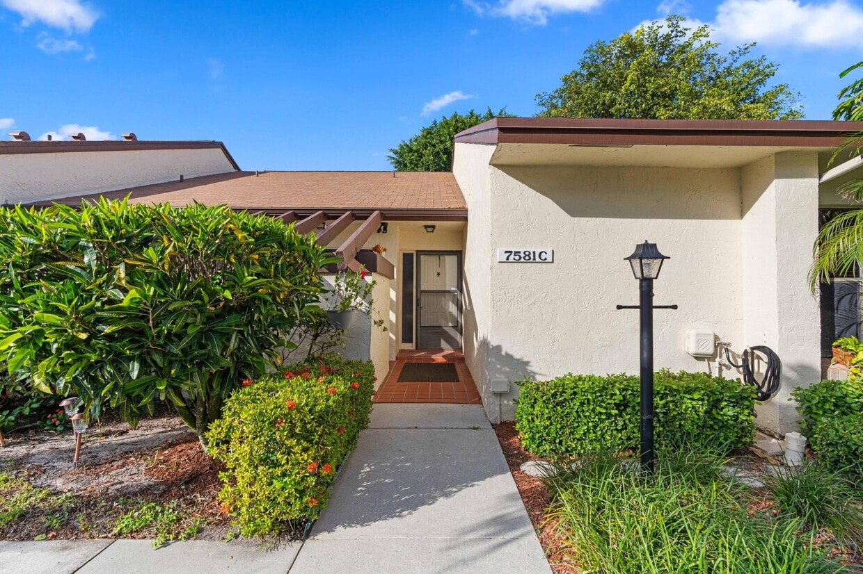 Photo - 7581 English Ct (Greenacres, FL)