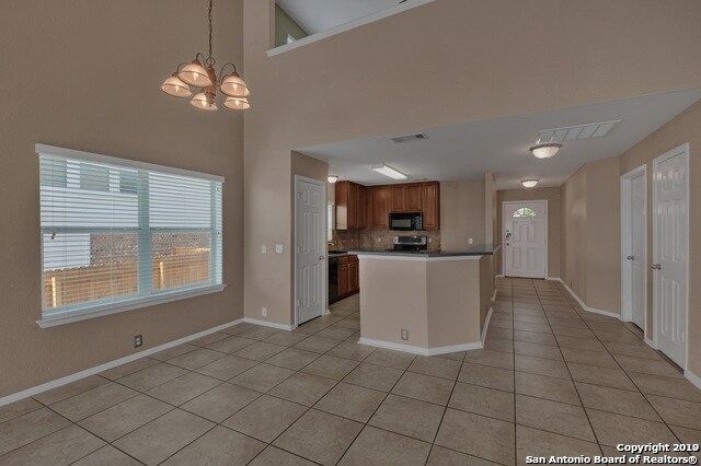 Building Photo - 15807 Cotton Tail Ln