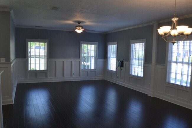 Foto del edificio - 1306 York St