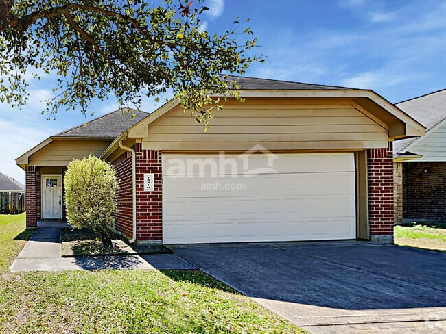 Building Photo - 13310 Ambrosa Dr