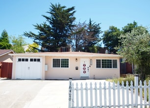 Building Photo - 18420 Crest Ave