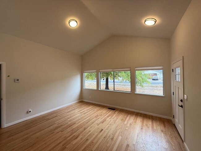 Building Photo - 19297 Mountain Meadow N