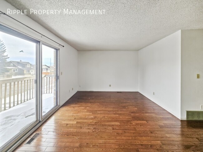 Building Photo - Modern 3 Beds, 1.5 Baths Main Floor/ Upper | No Pets Allowed