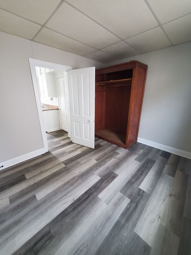 Foto del edificio - 2 Bedroom Single Family