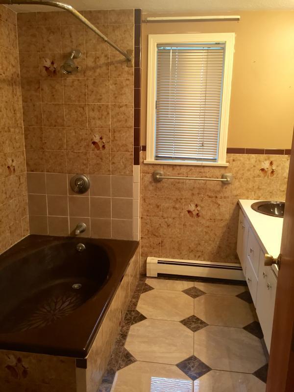 Foto del edificio - 90 W Emerson St