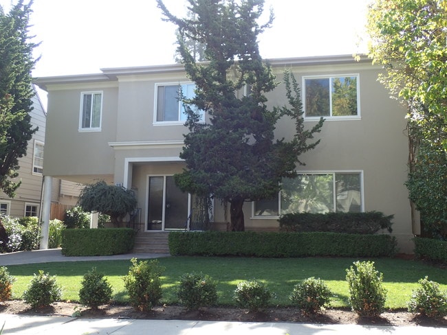 Building Photo - Bellevue Apts