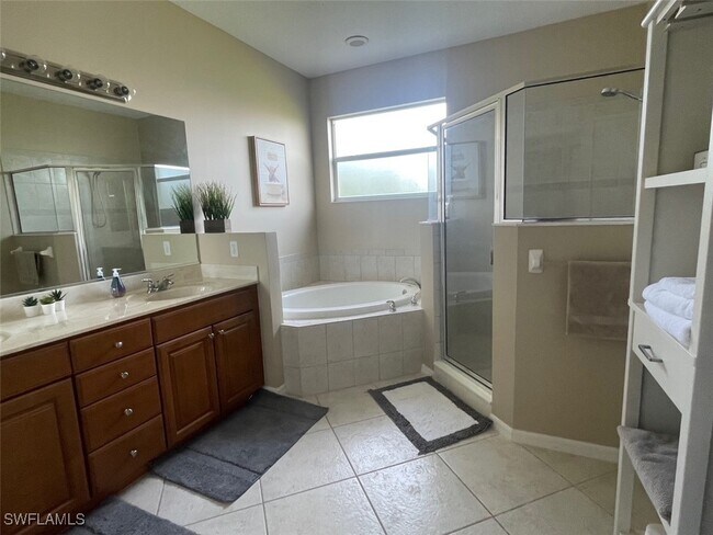 Building Photo - 20013 Larino Loop