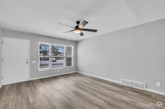 Building Photo - 10618 Landseer Dr