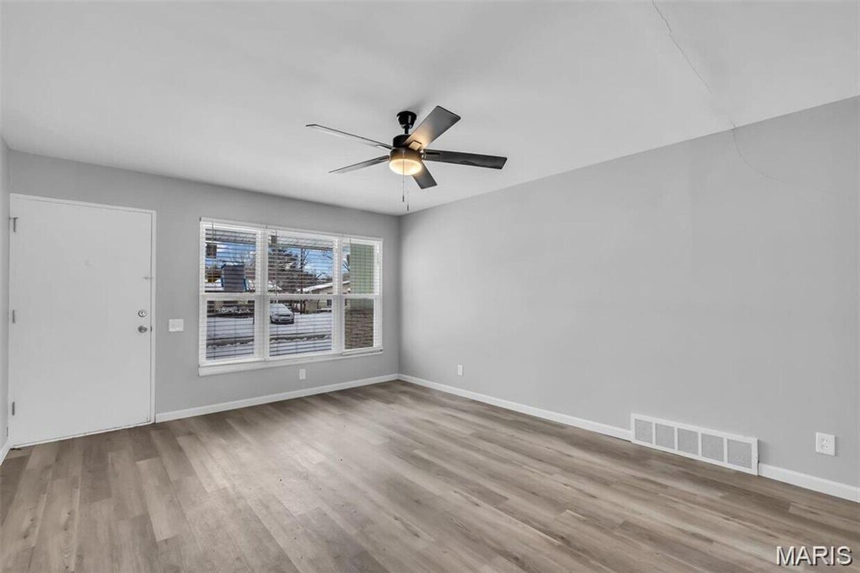 Primary Photo - Beautifully remodeled ranch home