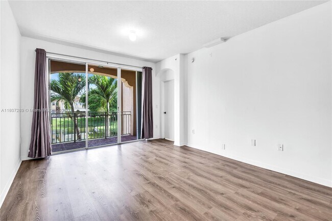 Building Photo - 6700 NW 114th Ave