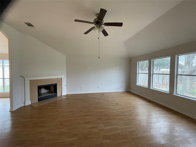 Building Photo - 1508 Cosmos Way