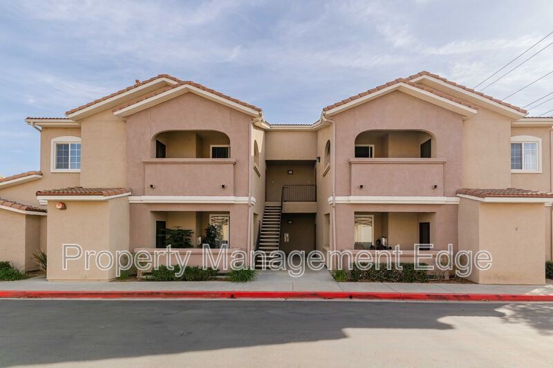 Foto principal - 41410 Juniper St
