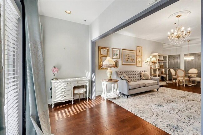 Foto del edificio - 2865 Lenox Rd NE