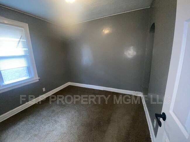 Foto del edificio - 3831 Waverly St
