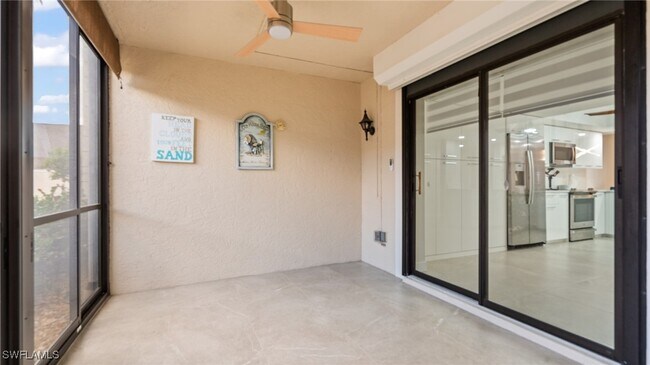Foto del edificio - 16320 Kelly Cove Dr