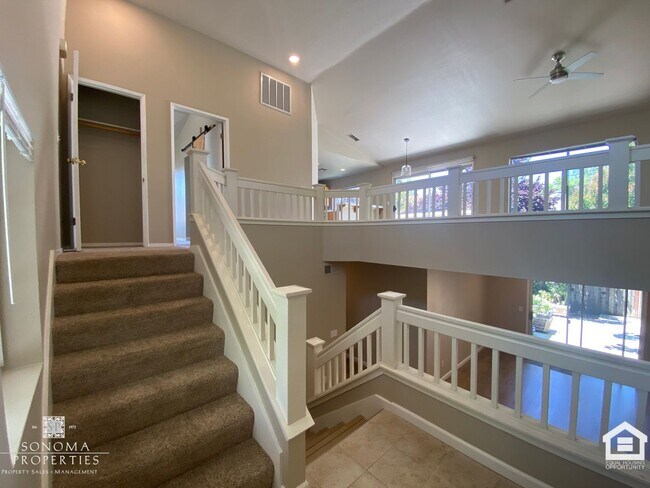 Foto del edificio - Light-Filled 3BD/2BA Home in Desirable Fry...