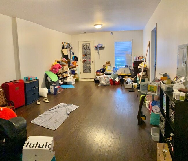 Photo - 254 W 31st St Townhome