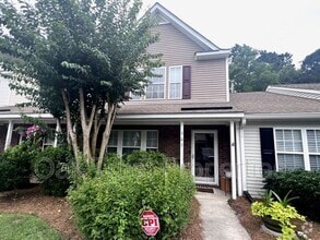 Building Photo - 303 Yellow Hawthorn Cir
