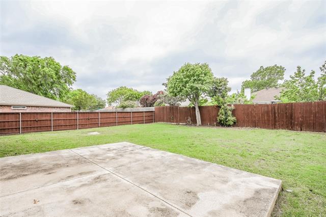 Foto del edificio - 8009 Alpine Ct