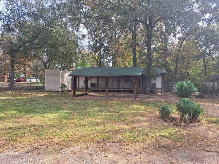 Primary Photo - 1 Birchwood Ln
