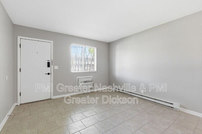 Foto del edificio - 2134 Fairfax Ave