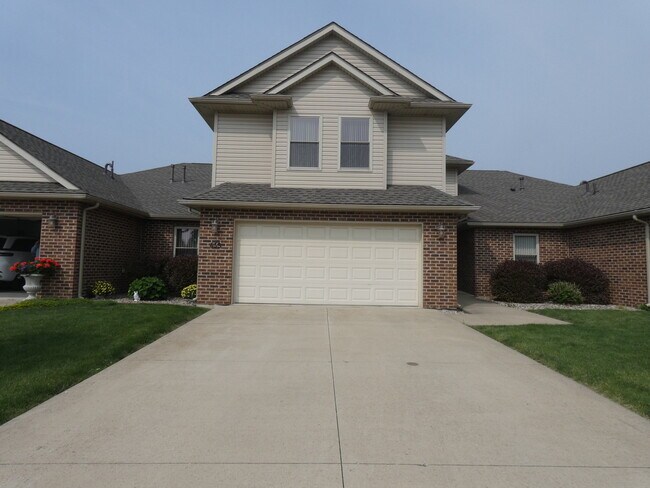 Foto del edificio - 653 N Edgemere Dr
