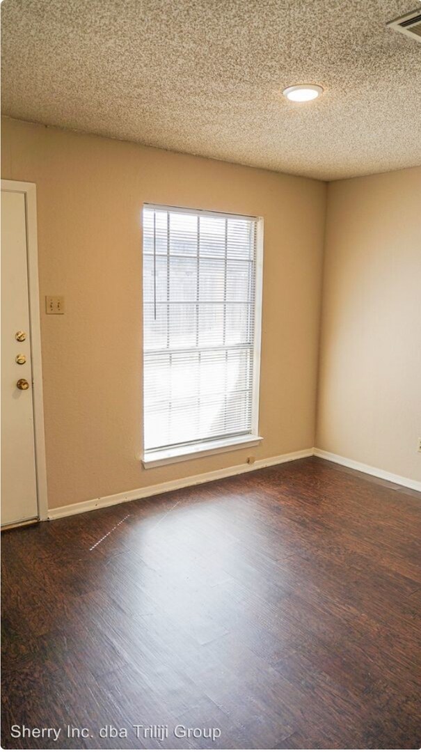 Foto del edificio - E 105-107 Eldorado