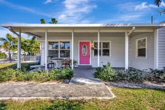 Building Photo - 736 Rockland Dr
