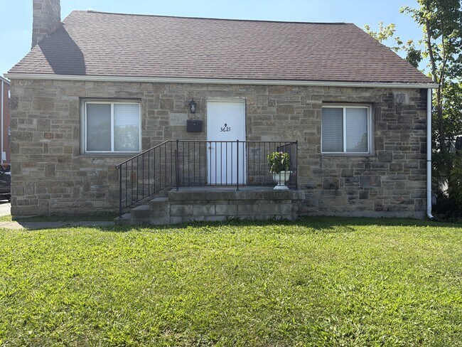 Foto del edificio - 3621 Cleveland Ave