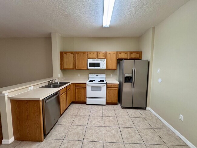 Building Photo - 1413 Retreat Cir