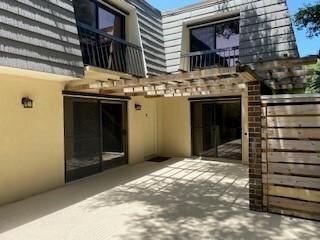 Building Photo - 712 7th Terrace