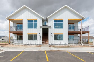 Building Photo - 1900 Good Hearted Pl