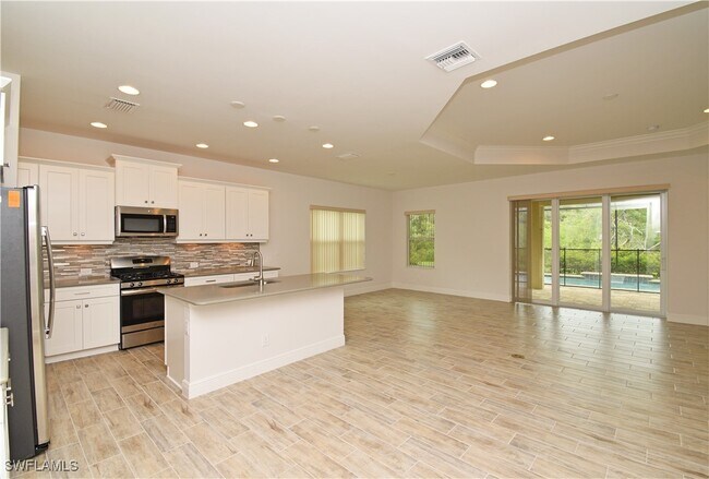 Building Photo - 7602 Cypress Walk Dr