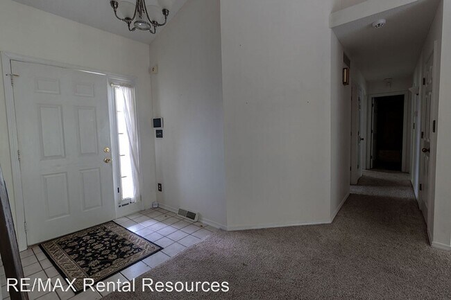 Building Photo - 4 br, 3 bath House - 1511 Kinloch Ct