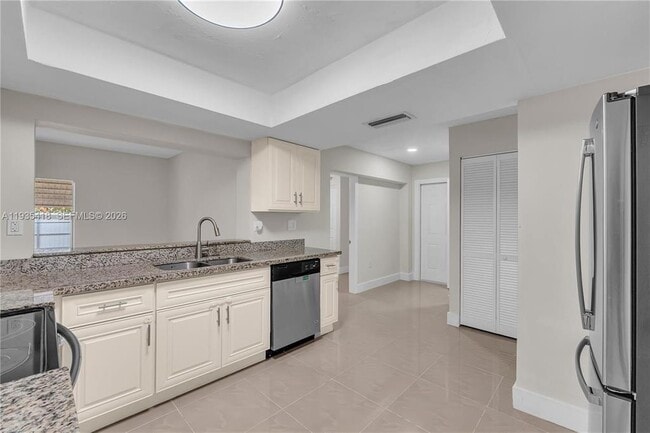 Photo - 8400 NW 25th St House