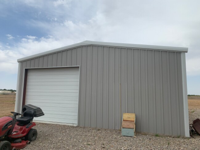 Building Photo - 263 Peaceful Valley Rd