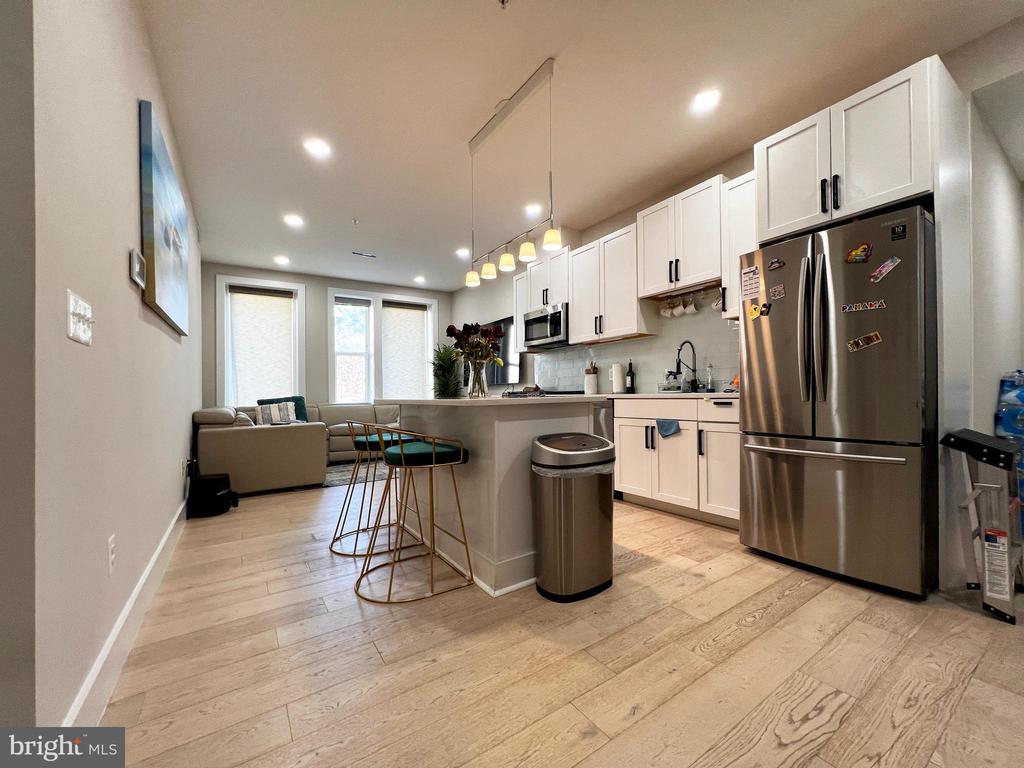 Foto principal - 1028 Bladensburg Rd NE