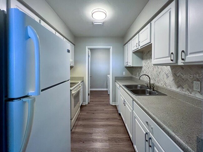 Foto del edificio - 7420 SW 42nd Pl