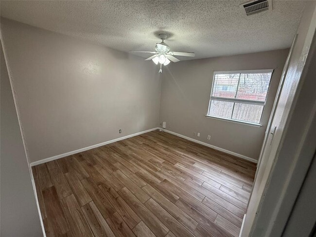 Foto del edificio - 1802 Nicole Cir