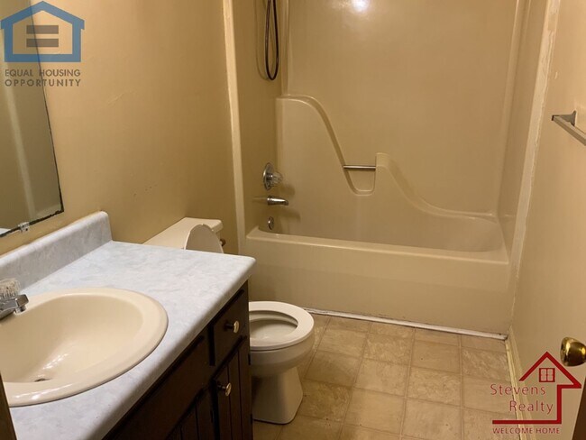 Foto del edificio - 1702 Olive St