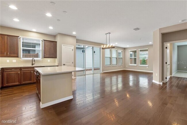 Foto del edificio - 2 br, 2 bath House - 379 Alcove Dr