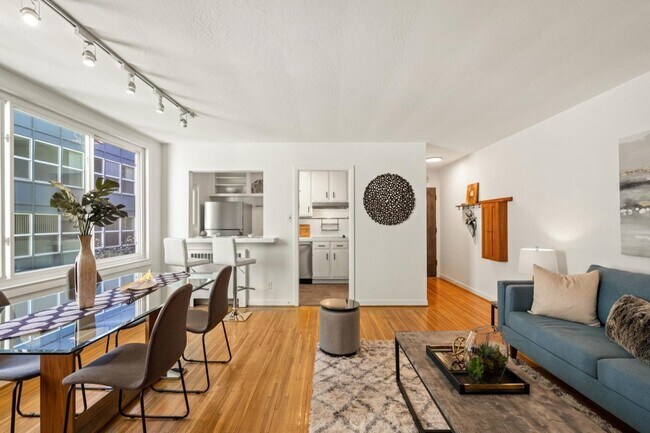 Foto del edificio - 155 N El Camino Real