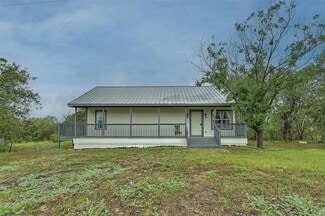 Building Photo - 122 Co Rd 343A