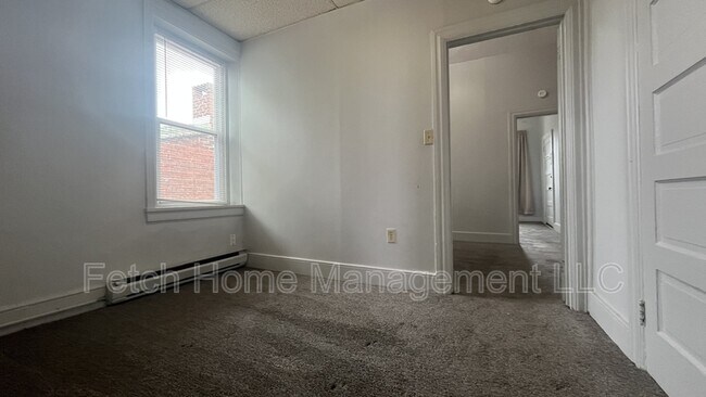 Foto del edificio - 107-109 East Main Street - 5